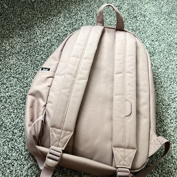 Herschel medium backpack - Picture 2 of 5